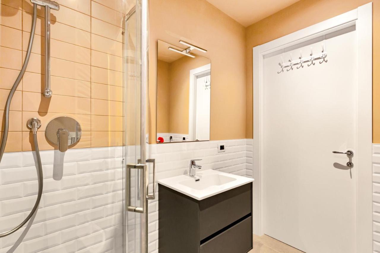 Alessia'S Flat - Naviglio Grande 2 Apartman Buccinasco Kültér fotó