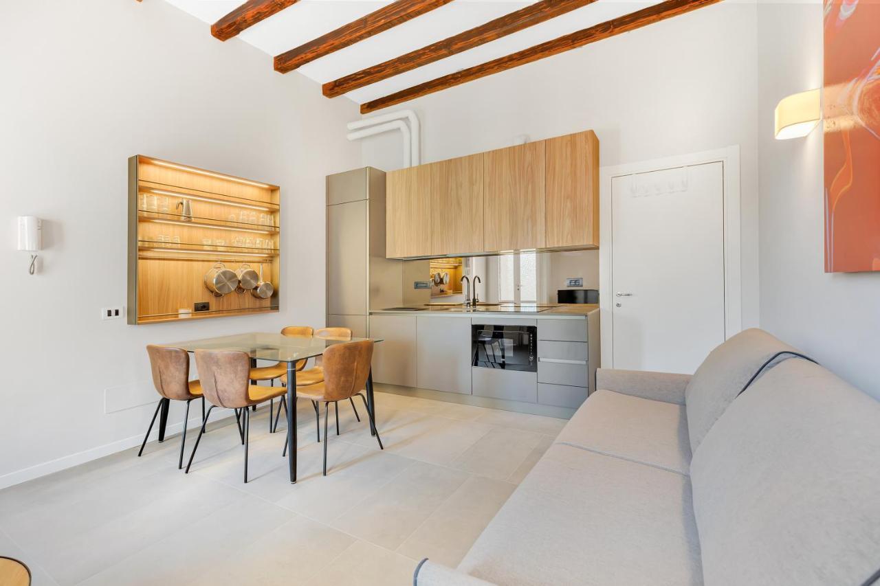 Alessia'S Flat - Naviglio Grande 2 Apartman Buccinasco Kültér fotó
